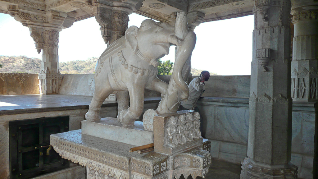 Ranakpur temple Jaïn-8.