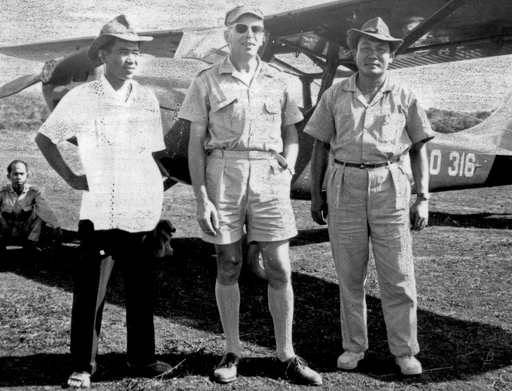 Laos/Cambodge1960 11-Cambodge Albert Dehouck. instructeur pilote