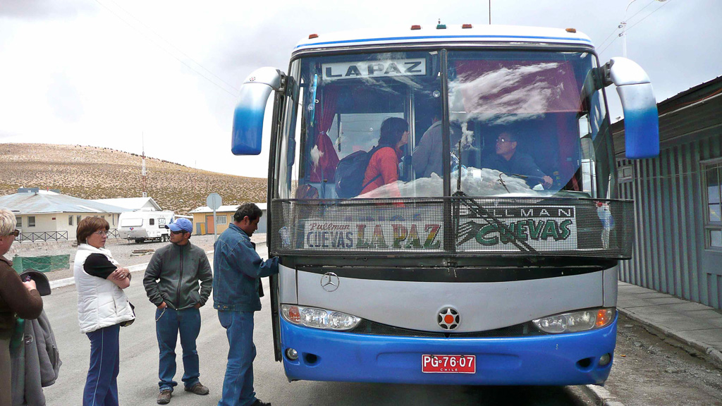 fontière Chili-Bolivie bus pour La Paz