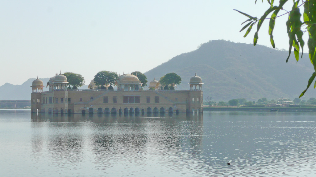 Jaipur le lac-2.