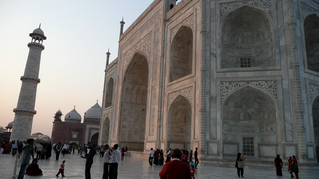 Agra Taj Mahal-10
