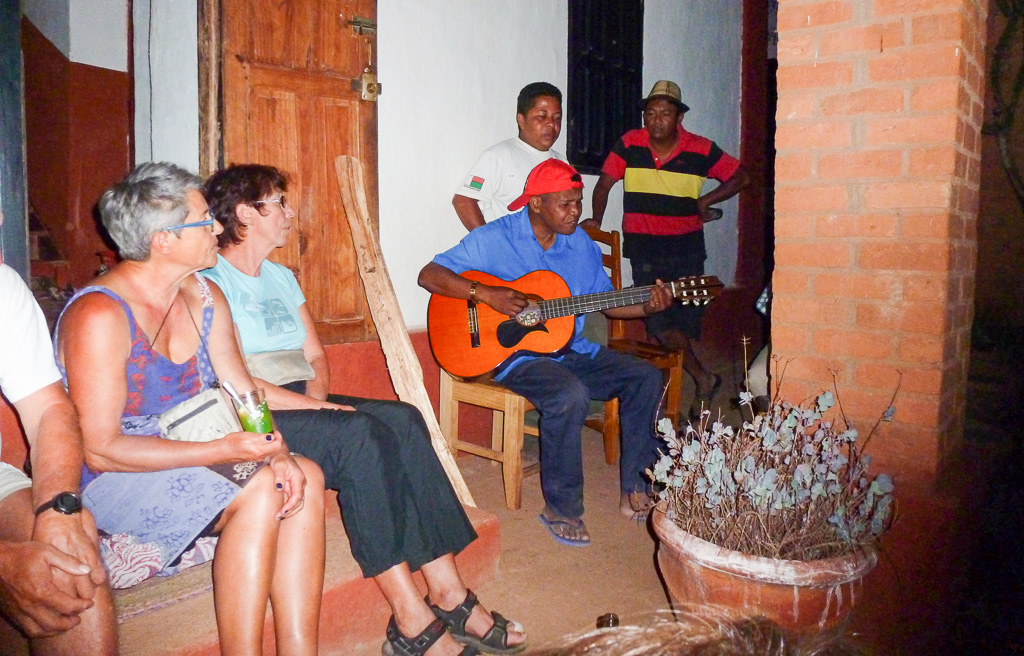 Madagascar Manandona les chanteurs