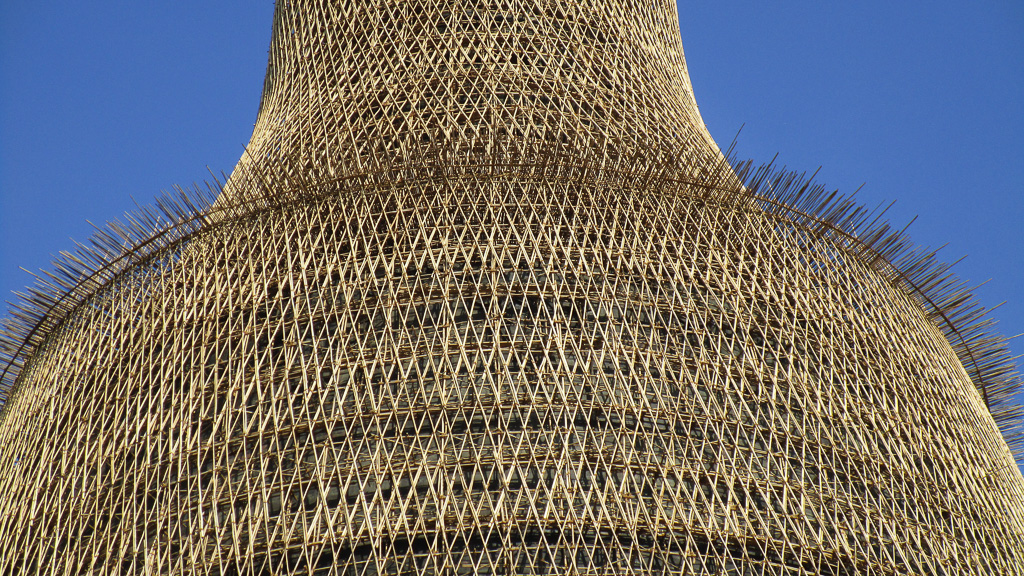 Bago la Pagode Shwemawdaw détail de l'échafaudage en bambous