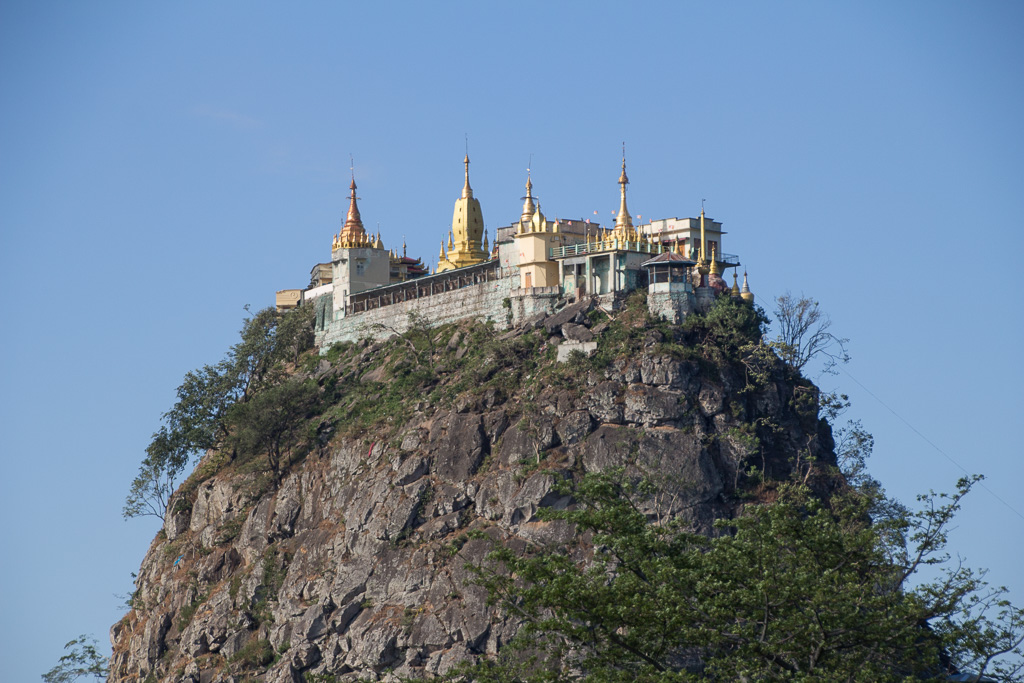 Mont Popa le sanctuaire